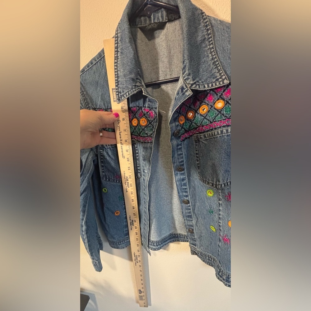 Vintage Agapo Western Aztec Floral Denim Jacket size Small - Picture 4 of 10